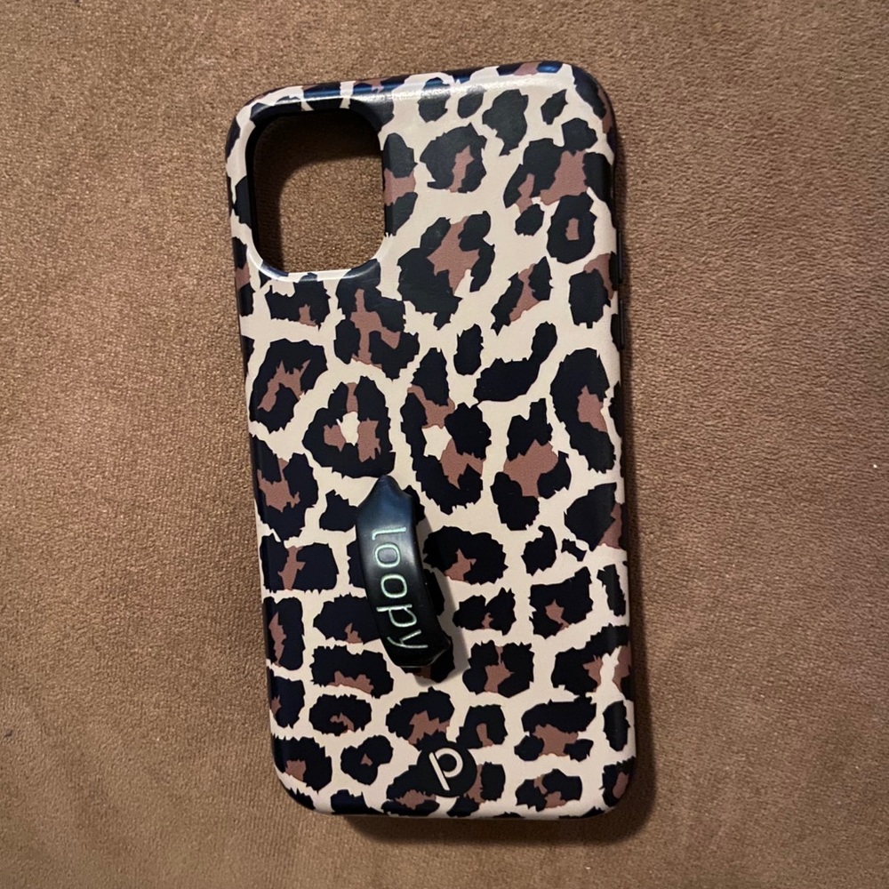 Loopy iPhone 11 Case- Leopard print